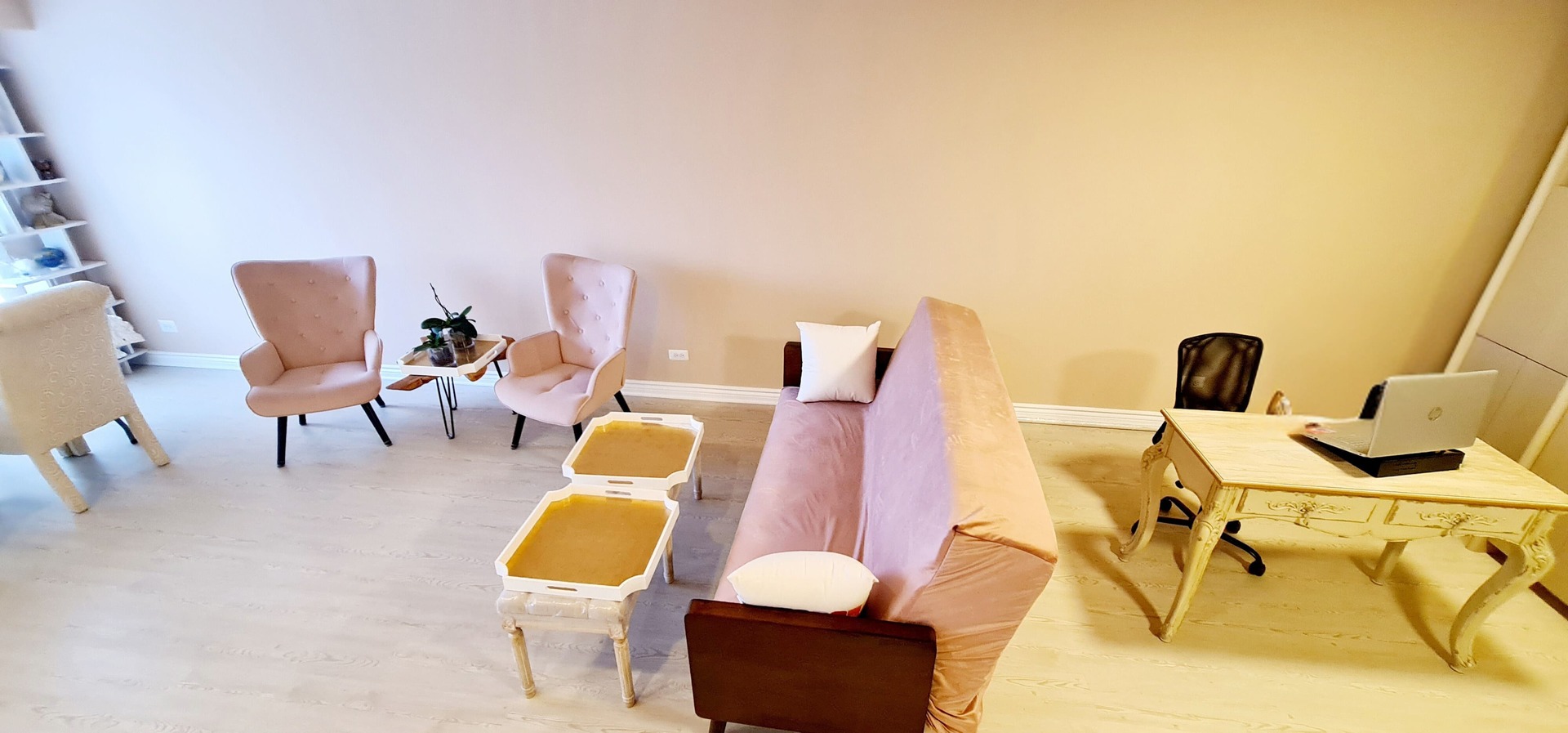 3700 Capri Court 206