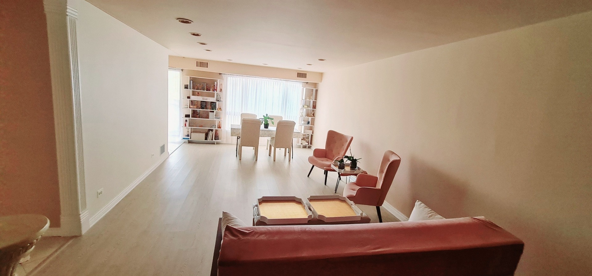 3700 Capri Court 206