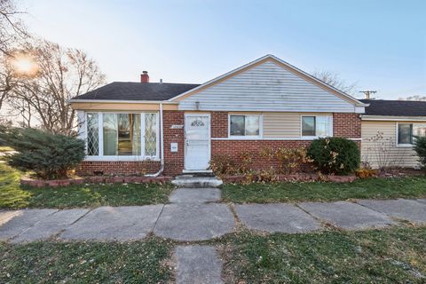 A home in Calumet Park