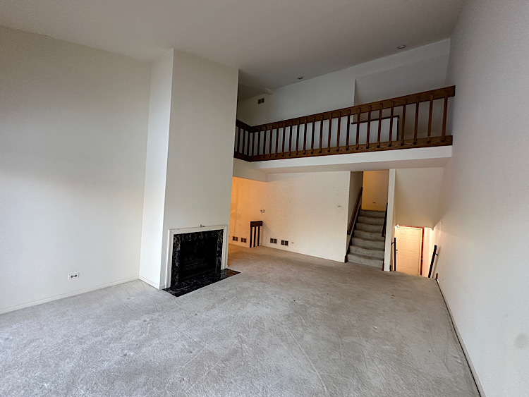 19W244 Governors Trail