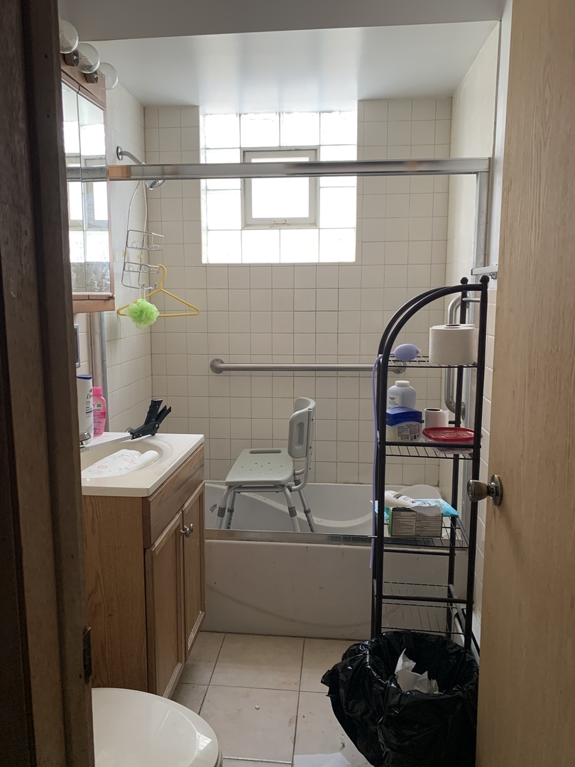 Berkeley, Illinois 60163, United States, 7 Bedrooms Bedrooms, ,3 BathroomsBathrooms,Residential,Active,165787