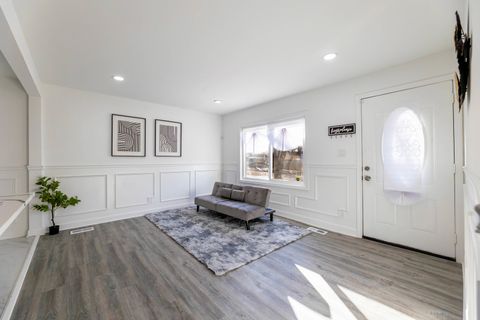 Tiny photo for 21641 Gailine Avenue, Sauk Village, IL 60411 (MLS # 12558280)