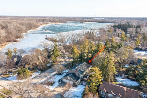 Tiny photo for 331 E Winchester Road, Libertyville, IL 60048 (MLS # 12569980)