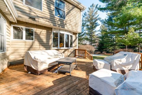 Tiny photo for 331 E Winchester Road, Libertyville, IL 60048 (MLS # 12569980)