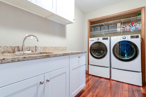 Tiny photo for 331 E Winchester Road, Libertyville, IL 60048 (MLS # 12569980)