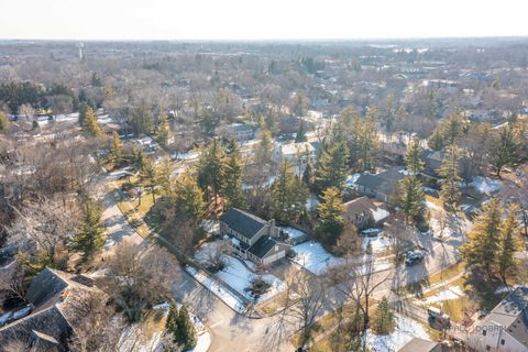 Tiny photo for 331 E Winchester Road, Libertyville, IL 60048 (MLS # 12569980)
