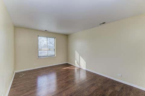 Tiny photo for 830 Elder Road #B303, Homewood, IL 60430 (MLS # 12721260)