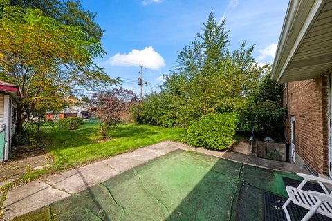 Tiny photo for 15354 Dobson Avenue, South Holland, IL 60473 (MLS # 12780674)