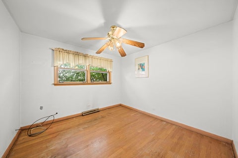 Tiny photo for 15354 Dobson Avenue, South Holland, IL 60473 (MLS # 12780674)