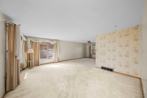 Tiny photo for 15354 Dobson Avenue, South Holland, IL 60473 (MLS # 12780674)