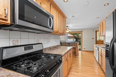 Tiny photo for 15354 Dobson Avenue, South Holland, IL 60473 (MLS # 12780674)