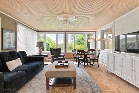 Tiny photo for 110 Inverway, Inverness, IL 60067 (MLS # 12461875)