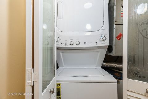 Tiny photo for 4037 Trafalgar Lane, Oak Lawn, IL 60453 (MLS # 12379297)