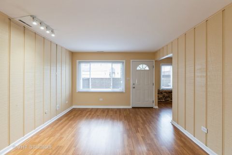 Tiny photo for 4037 Trafalgar Lane, Oak Lawn, IL 60453 (MLS # 12379297)