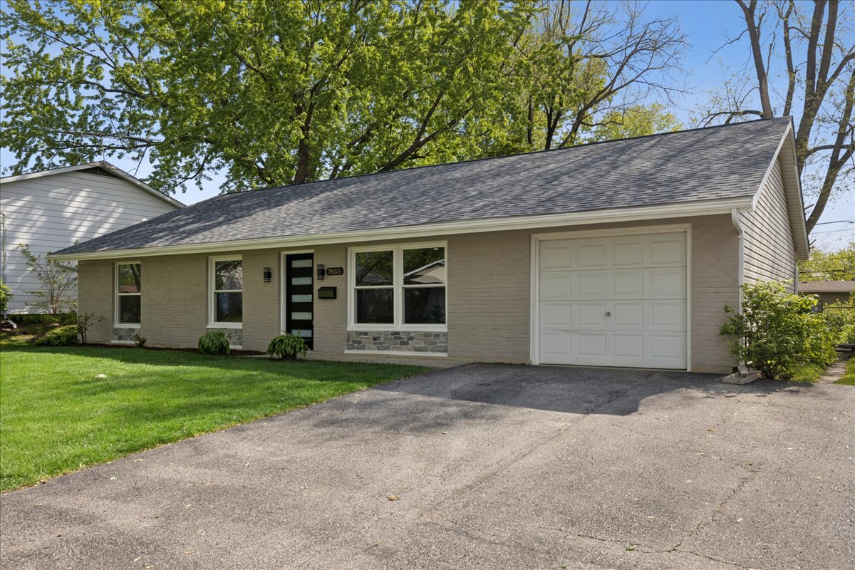 7855 Kensington Lane