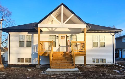 Photo of 628 S Midland Avenue, Rockdale, IL 60436 (MLS # 12554135)