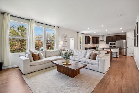 Tiny photo for 600 Alpine Drive, Algonquin, IL 60102 (MLS # 12602622)