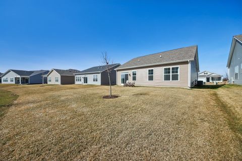 Tiny photo for 714 Alberta Avenue, Oswego, IL 60543 (MLS # 12611515)