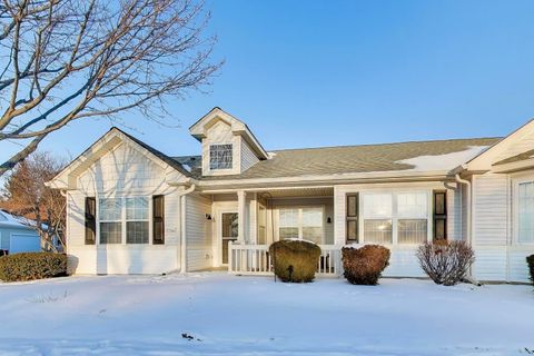 Photo of 12166 White Tail Lane, Huntley, IL 60142 (MLS # 12554527)