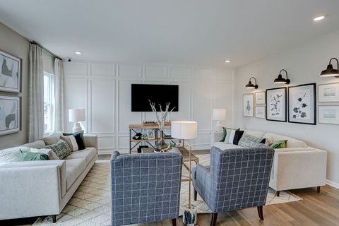 Tiny photo for 548 Endicott Road, South Elgin, IL 60177 (MLS # 12535806)