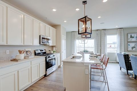 Tiny photo for 548 Endicott Road, South Elgin, IL 60177 (MLS # 12535806)