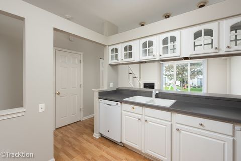 Tiny photo for 712 BLOSSOM Court, Naperville, IL 60540 (MLS # 12460264)