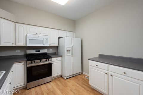 Tiny photo for 712 BLOSSOM Court, Naperville, IL 60540 (MLS # 12460264)
