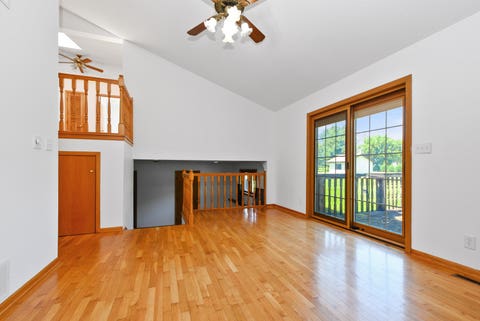Tiny photo for Shorewood, IL 60404 (MLS # 12688919)