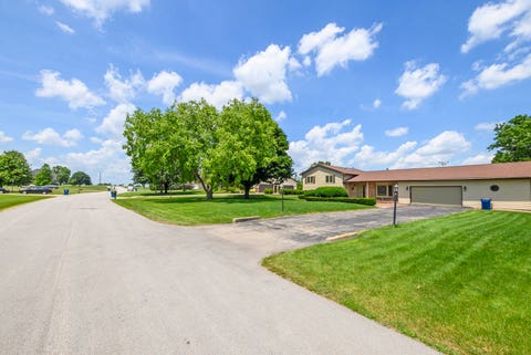 Tiny photo for Shorewood, IL 60404 (MLS # 12688919)