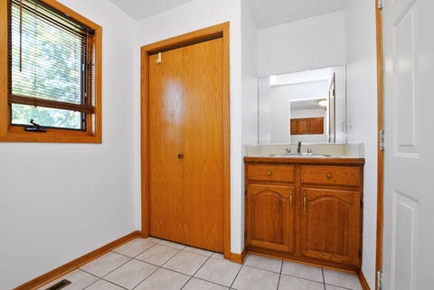 Tiny photo for Shorewood, IL 60404 (MLS # 12688919)