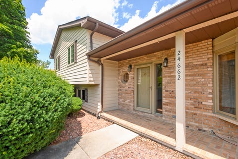 Tiny photo for Shorewood, IL 60404 (MLS # 12688919)