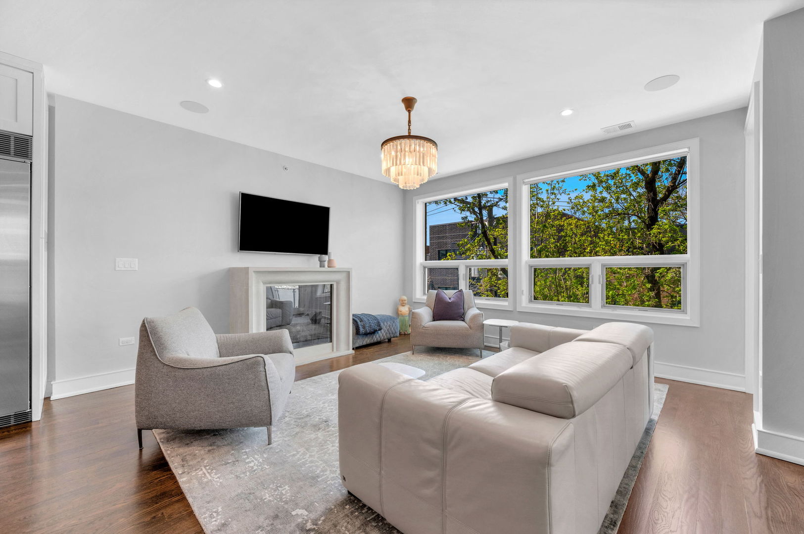 1307 W WRIGHTWOOD Avenue 306