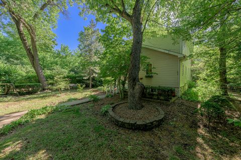 Tiny photo for 11923 S Laurie Avenue, Palos Park, IL 60464 (MLS # 12601459)