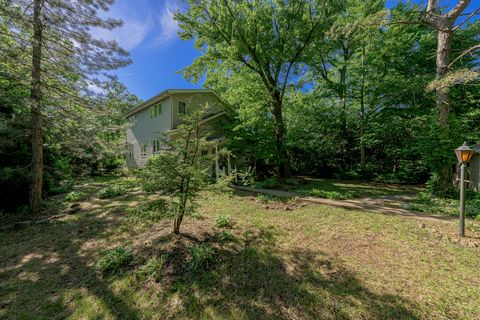 Tiny photo for 11923 S Laurie Avenue, Palos Park, IL 60464 (MLS # 12601459)