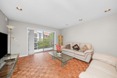 Tiny photo for 9529 Bronx Place #314, Skokie, IL 60077 (MLS # 12497865)