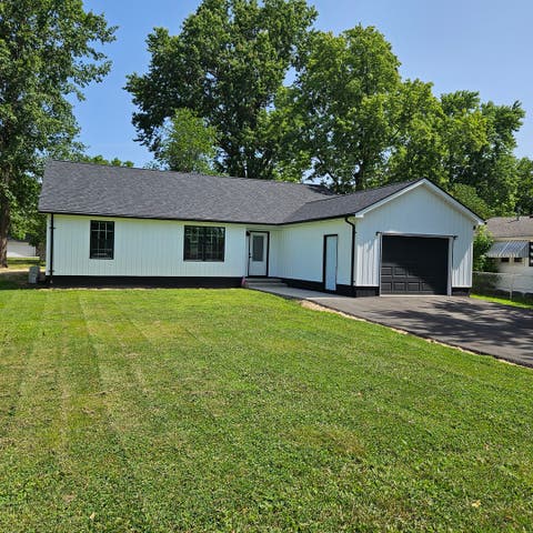 Tiny photo for 900 Oregon Street, Carterville, IL 62918 (MLS # 12692145)