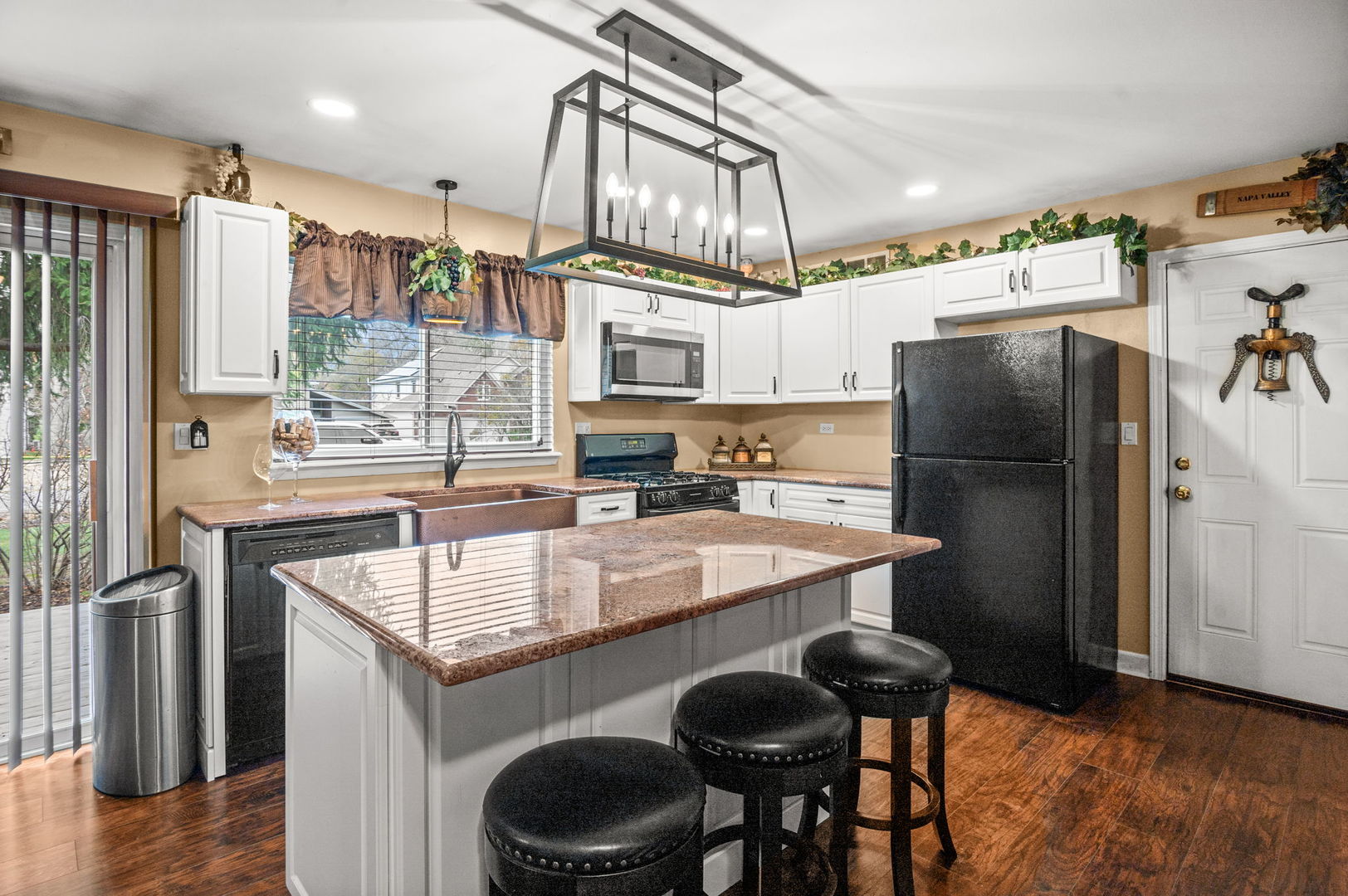 3S260 Birchwood Drive