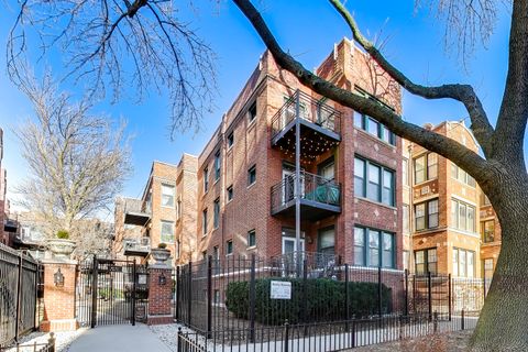 Photo of 1136 W PRATT Boulevard #1N, Chicago, IL 60626 (MLS # 12557531)