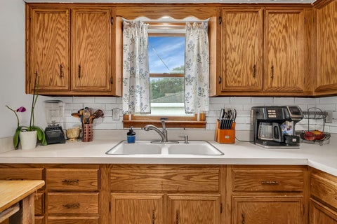 Tiny photo for 611 Ida Street, Joliet, IL 60436 (MLS # 12671518)