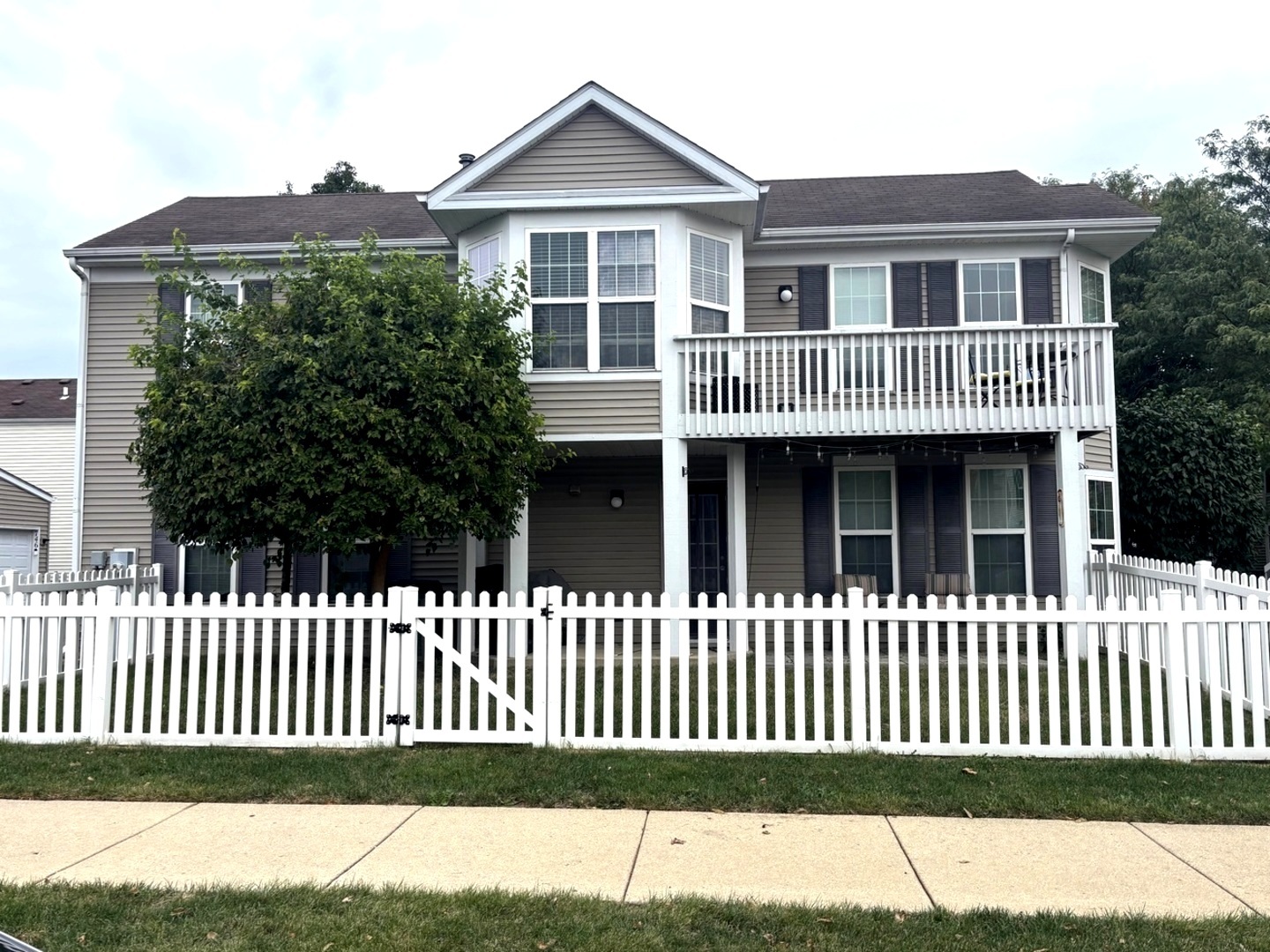 750 Four Seasons Boulevard