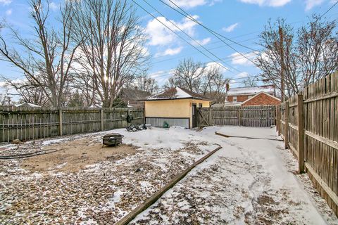 Tiny photo for 997 S Evergreen Avenue, Kankakee, IL 60901 (MLS # 12542464)