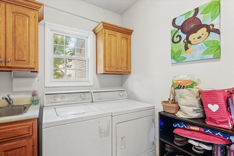 Tiny photo for 4502 Graves Court, Champaign, IL 61822 (MLS # 12431499)