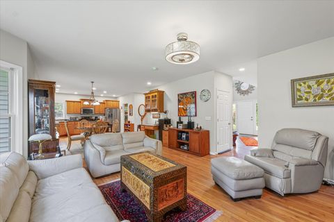 Tiny photo for 4502 Graves Court, Champaign, IL 61822 (MLS # 12431499)