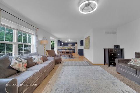 Tiny photo for 249 Gladiolus Drive, Romeoville, IL 60446 (MLS # 12487048)