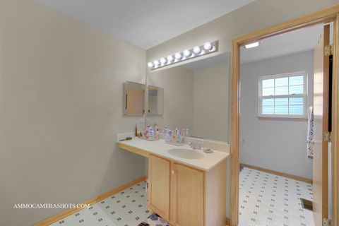 Tiny photo for 249 Gladiolus Drive, Romeoville, IL 60446 (MLS # 12487048)