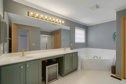 Tiny photo for 249 Gladiolus Drive, Romeoville, IL 60446 (MLS # 12487048)