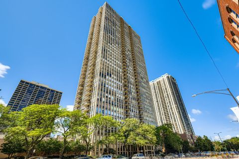 Tiny photo for 1660 N La Salle Drive #307, Chicago, IL 60614 (MLS # 12453458)