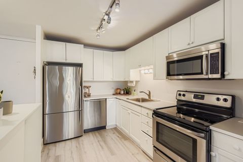 Tiny photo for 1660 N La Salle Drive #307, Chicago, IL 60614 (MLS # 12453458)