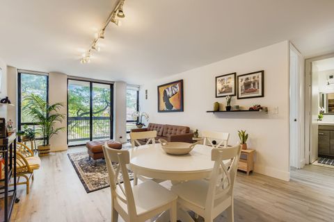 Tiny photo for 1660 N La Salle Drive #307, Chicago, IL 60614 (MLS # 12453458)