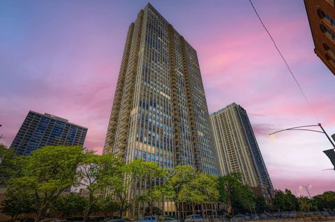 Photo of 1660 N La Salle Drive #307, Chicago, IL 60614 (MLS # 12453458)